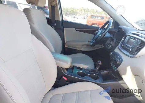 2016 Kia Sorento 2.4L Lx из США, поврежденный, VIN 5XYPGDA33GG047036